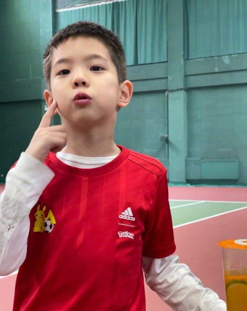 娱乐吃瓜君杜江,娱乐吃瓜界的“瓜王”